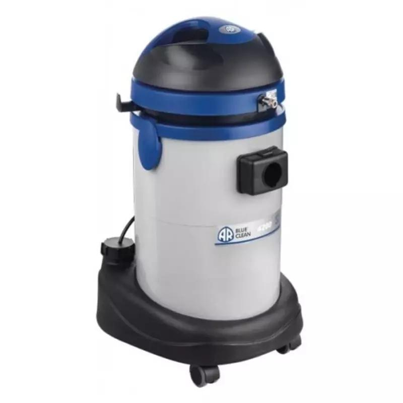AR Blue Clean 4200L Kompaktní tepovač autosedaček 1400 W