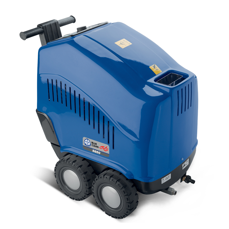 AR Blue Clean 5850 Horkovodní vysokotlaký čistič 130 barů, 600l/hod, 230V